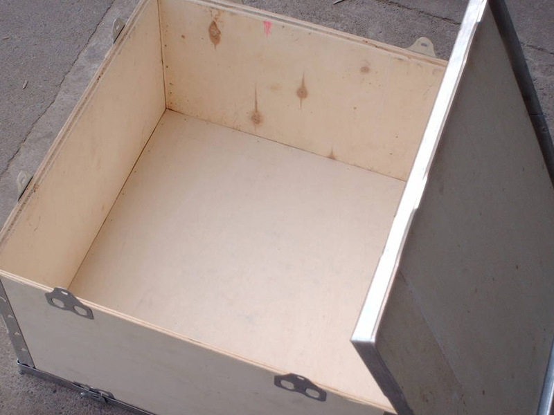 海宁定制木箱现场装箱